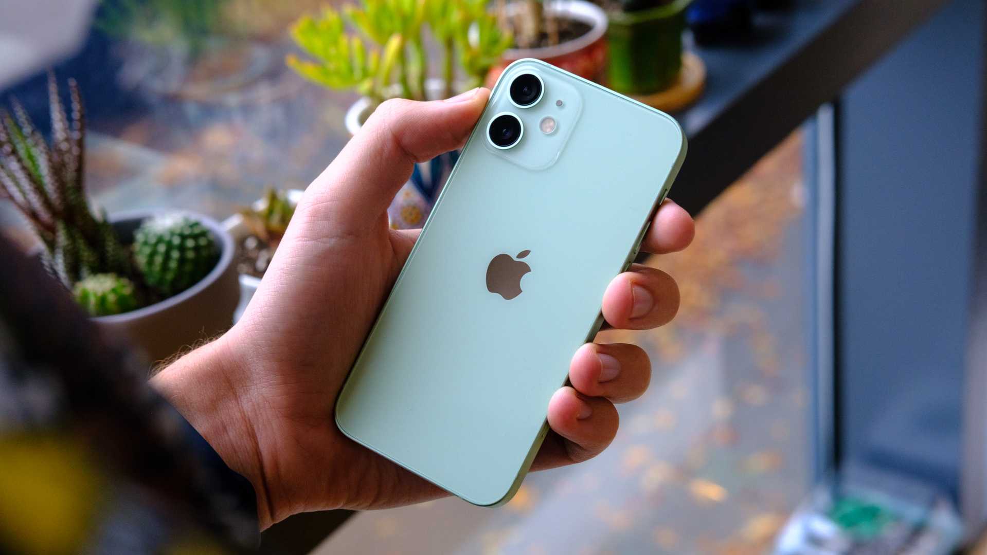 Пользуюсь iphone 11 уже 20 месяцев. ну и как? в 2021-м ещё можно покупать?
