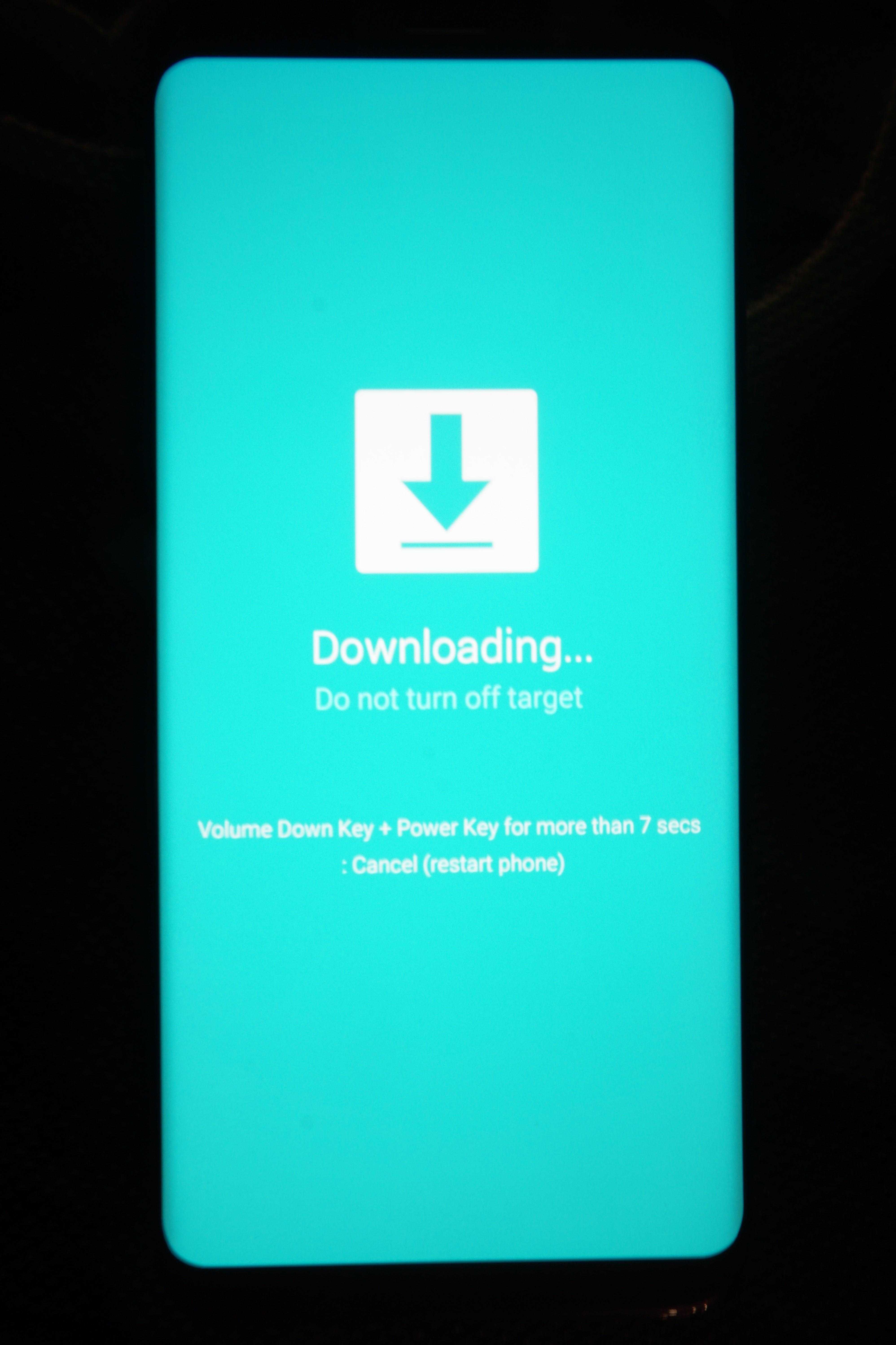 How to fix downloading do not turn off target [5 best ways]