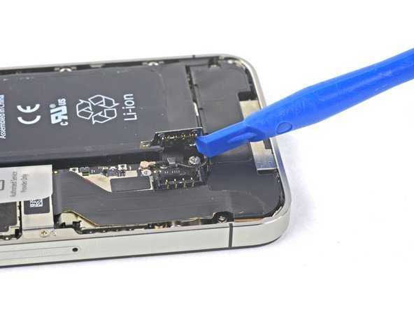Почему опасно отдавать свой iphone на ремонт
