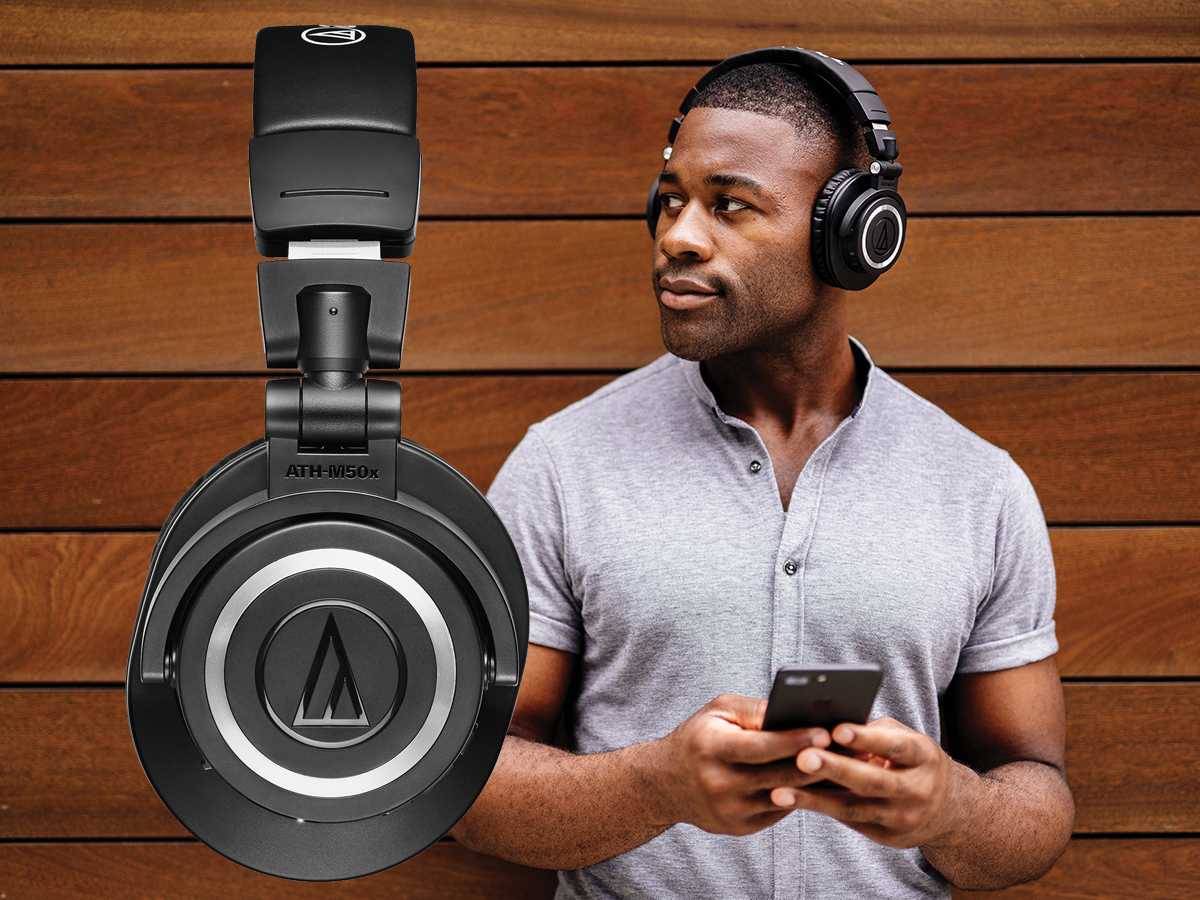 Audio-technica ath-m50xbt 
            headphones review